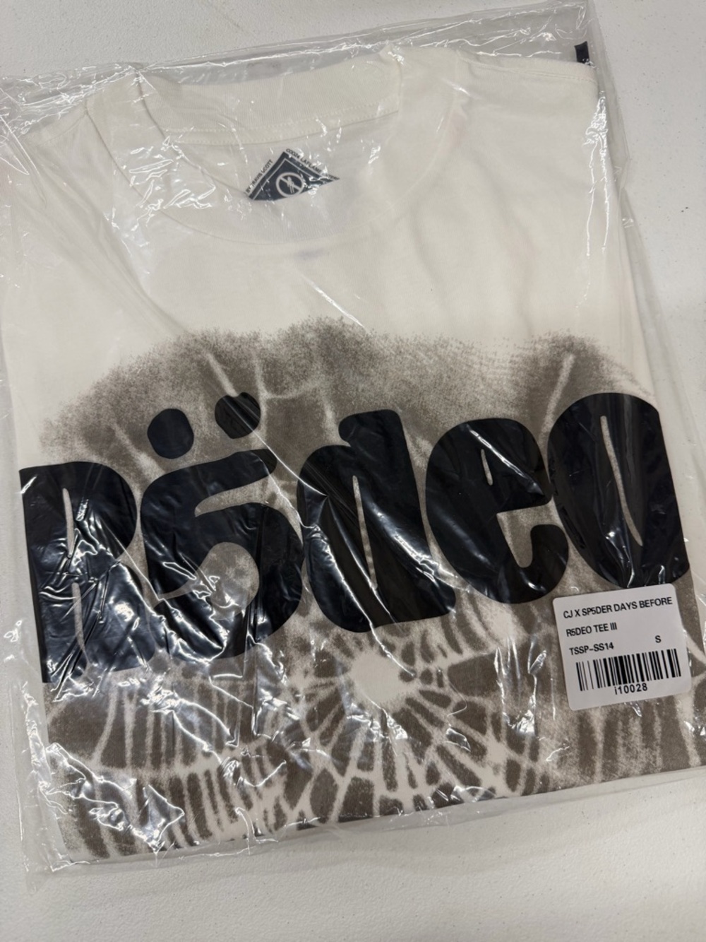 Travis Scott x Sp5der Days Before R5Deo tee - Picture 2 of 4